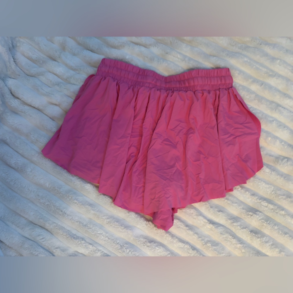 Amazon Shorts - Picture 3 of 3